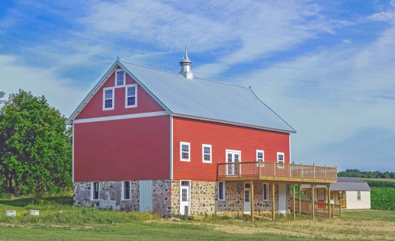 Metal Barn Construction in Conroe, TX