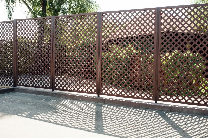 Trellis Fence Construction in Wilmington, NC